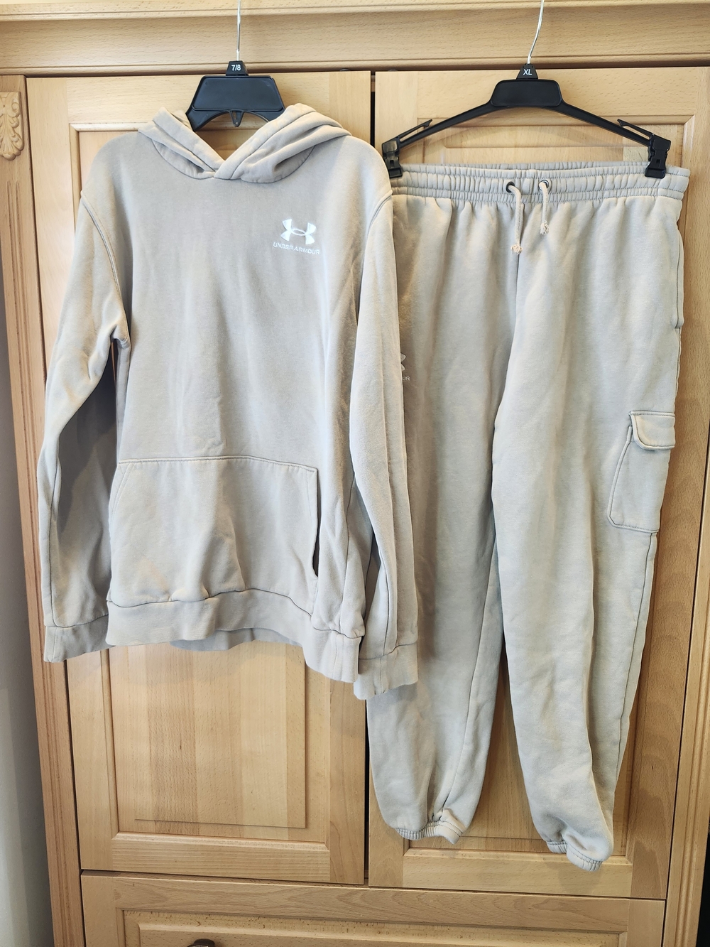 Youth Under Armour Taupe Hooded Sweatshirt and Jogger Set